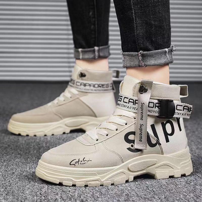 Martin batai 2023 ruduo–žiema, vidutinio aukščio, apvalaus nosies, priekyje raišteliai, vyriški kariniai darbo batai, gumos padas, EVA įdėklas, tinklelio pamušalas