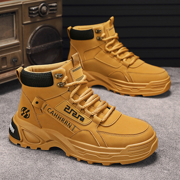 Martin batai - odinė viršutinė dalis, injekciniu būdu suformuota pada, žieminiai aukšti batai, kvėpuojantys, neslidūs