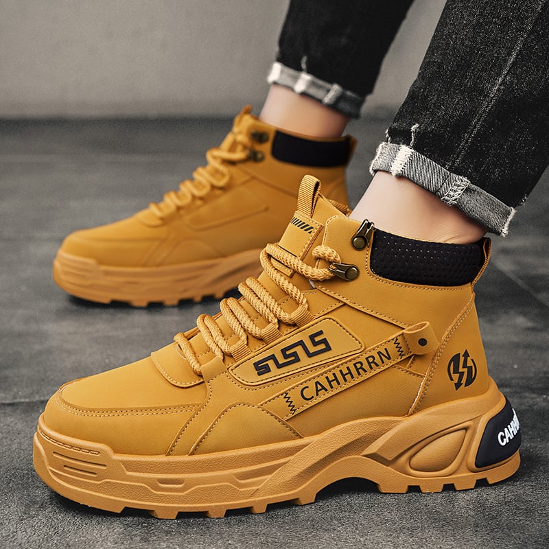 Martin batai - odinė viršutinė dalis, injekciniu būdu suformuota pada, žieminiai aukšti batai, kvėpuojantys, neslidūs