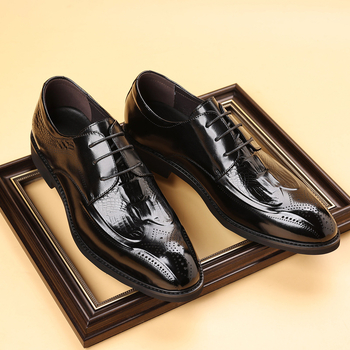 Vyriski oficialūs odiniai batai – viršutinė dalis iš karvių odos, guminis padas, smailus pirštas, kvėpuojantys, žemas kulkšnies aukštis