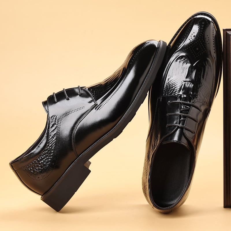 Vyriski oficialūs odiniai batai – viršutinė dalis iš karvių odos, guminis padas, smailus pirštas, kvėpuojantys, žemas kulkšnies aukštis