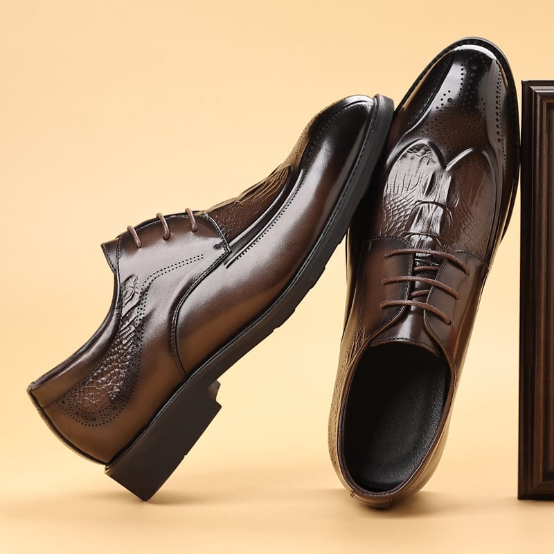 Vyriski oficialūs odiniai batai – viršutinė dalis iš karvių odos, guminis padas, smailus pirštas, kvėpuojantys, žemas kulkšnies aukštis