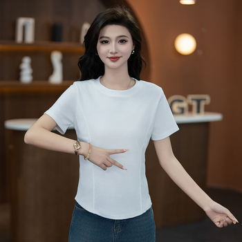 Γυναικείο T-shirt από βαμβάκι με ελαστάνη, μονόχρωμο, στρογγυλός λαιμός, κοντά μανίκια, γραμμή εφαρμοστή, Άνοιξη 2025