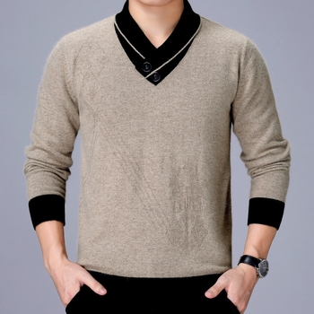 Мъжки пуловер с V-образно деколте, дълги ръкави, прав силует, полиестер 100%, машинно пране