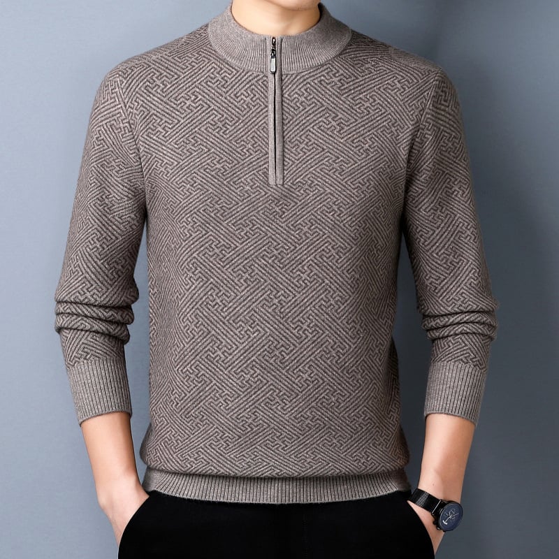 Kašmyro megztinis 100%; tankus žieminis modelis; apvalus kaklo iškirptė; ilgos rankovės; standartinė ilgis 50–65 cm