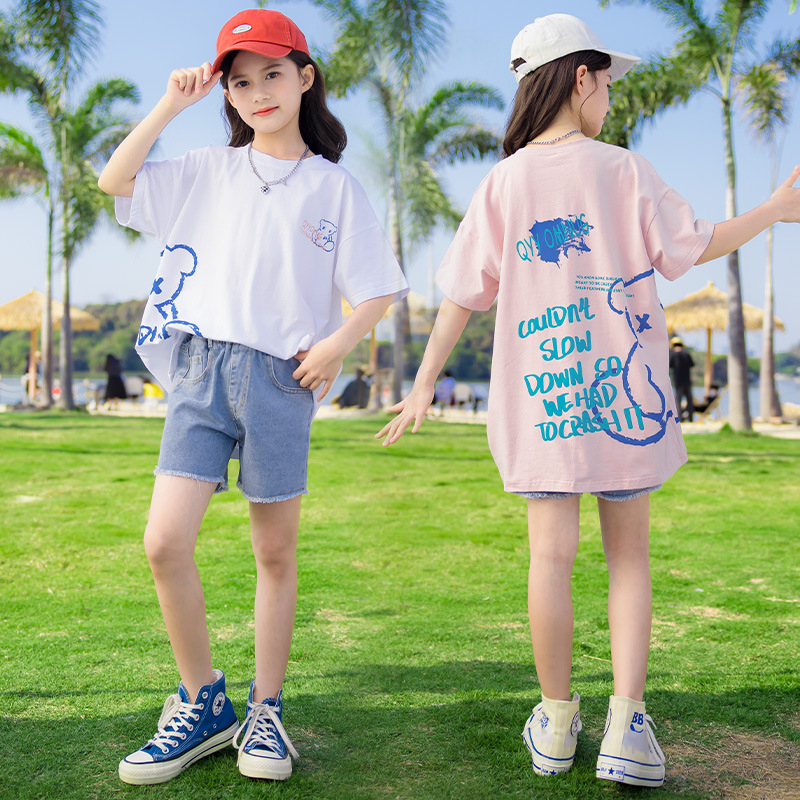 Κοριτσίστικο σετ δύο τεμαχίων από βαμβάκι σε κορεάτικο στυλ: κοντομάνικη μπλούζα T-shirt και σορτς, με μοτίβο καρτούν