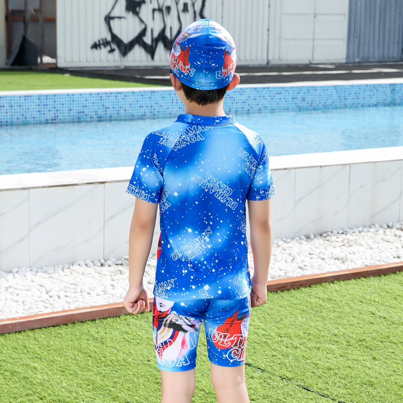 Момчешки двучастков плувен костюм с карикатурен принт, бързосъхнеща материя със слънцезащита, за възраст 3–13 години, полиестер 85% с подплата 15%