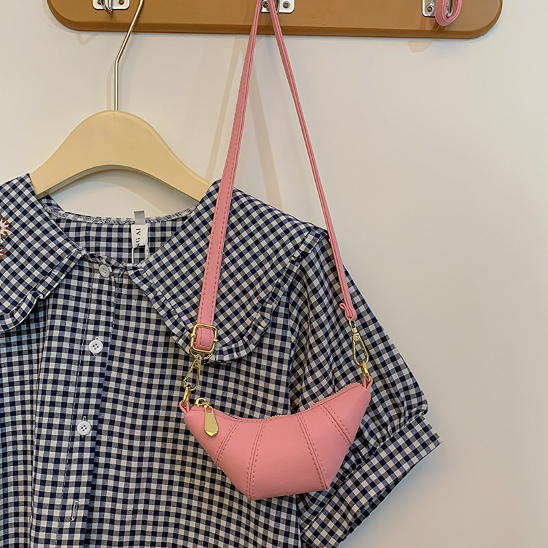 Vaikų mini croissant krepšys, PU medžiaga, per petį, modernus stilius, pavasaris 2025