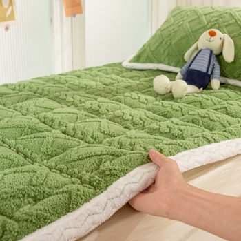 Trys dalių patalynės komplektas iš Twill medžiagos, medvilnė, dryželiai, audinio tankis 133x72