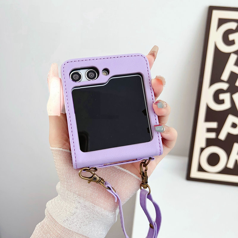 Samsung Z Flip5 ādas lieta, PU+PC materiāls, minimalistisks dizains, mehāniska apstrāde; pielāgošana pieejama; aizsardzība pret šoks, nolietošanos, krišanu un pirkstu nospiedumiem