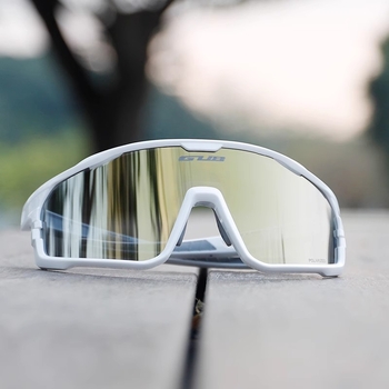 GUB 8000 Dviračių akiniai: poliarizuoti, vėjo atsparūs, dienos-nakties dviguba naudojimas, keičiamų objektyvų