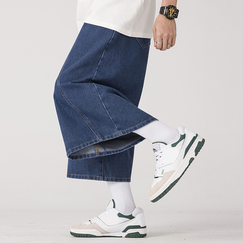 Pantaloni scurți din denim, talie înaltă, croială largă, cusături cu stele, stil stradal/skate