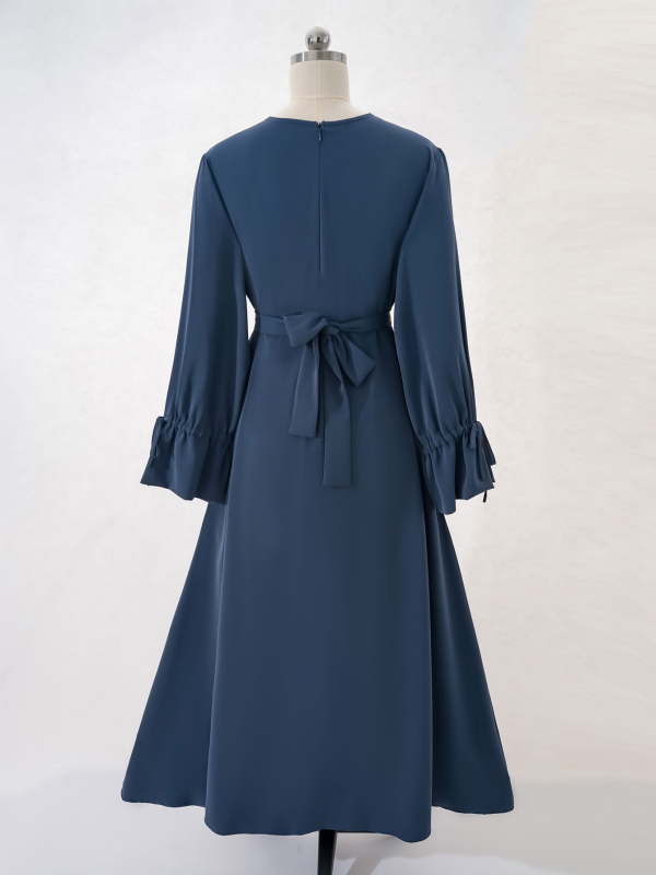 Hosszú ruha övvel és lantern ujjaival | Smocking, 80-90% poliészter