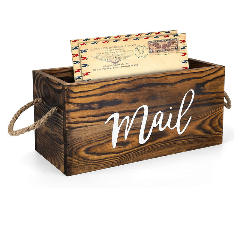 Fenyőfából készült asztali tárolódoboz, kézzel készített, téglalap alakú, könyvek és posta tárolására, nettó tömeg 0,4 kg