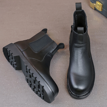 Vyrų Martin batai: PU viršus, vidutinio aukščio kulkšnis, šoninis užtrauktukas, apvali nosis, guminė padas
