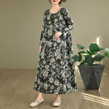 Rochie în linie A din bumbac-poliester, gât rotund, mâneci lungi cu volane, talie liberă, lungime medie, imprimeu floral (Toamna 2025)