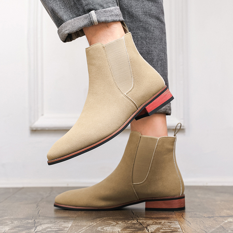 Martin odiniai batai su PU viršumi, medinė padas, smailus nosis, klininis kulnas 1–3 cm, rudens stilius