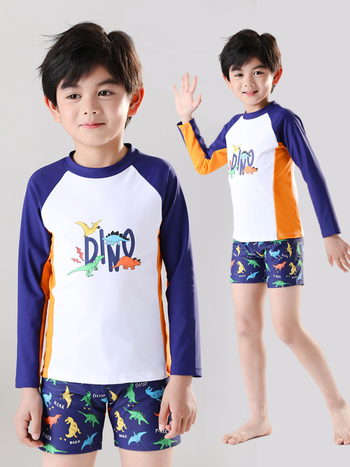 Σετ δύο τεμαχίων μαγιό αγόρια — κορεατικό στυλ, μοτίβο καρτούν, ελαστικό και γρήγορο στέγνωμα; εξωτερικό πολυεστέρας, 82% νάιλον, επένδυση 100% πολυεστέρας; στυλ briefs; για κολύμβηση και βάδισμα σε ρηχά; 6–12 ετών