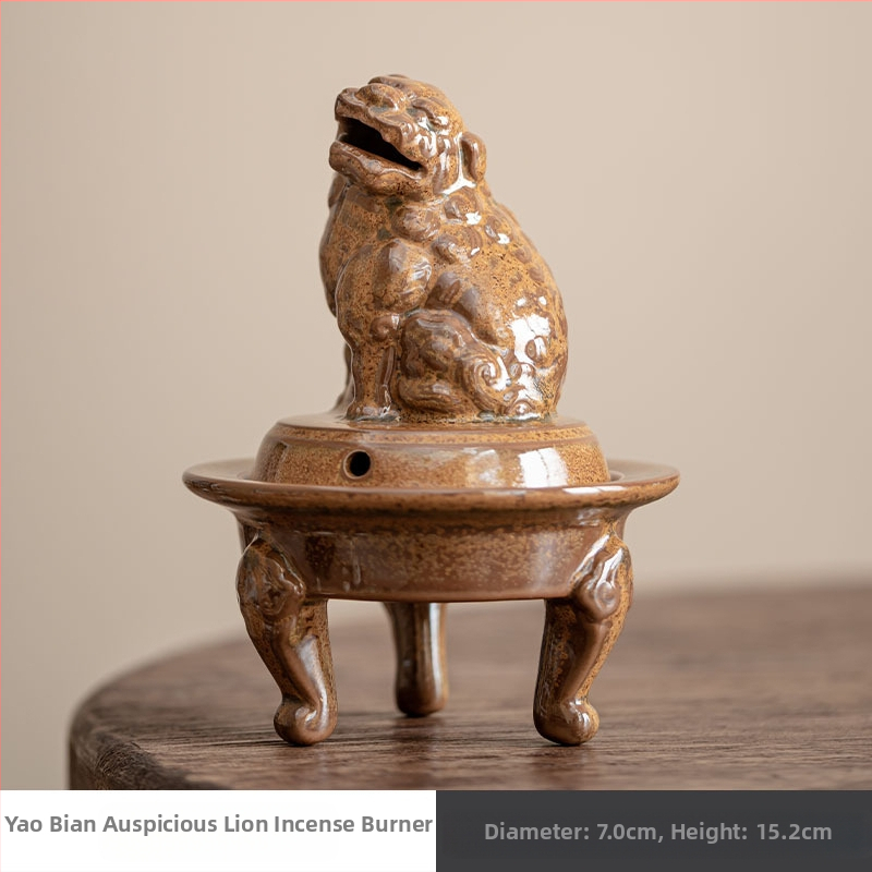 Smilkalų degiklis su laiminguoju liūtu, Dehua porcelianas, keramika, dovanų dėžutė