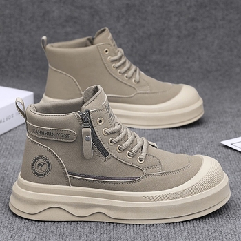 Vyriski aukštų odinių skate batų su raišteliais, aukštį didinančiu vidpadžiu ir PVC injekcine forma sukurta pado