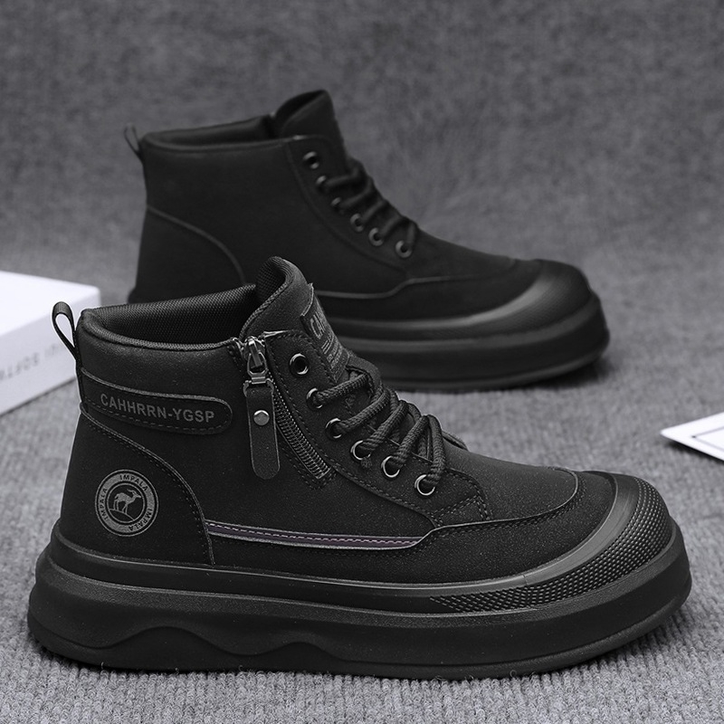 Vyriski aukštų odinių skate batų su raišteliais, aukštį didinančiu vidpadžiu ir PVC injekcine forma sukurta pado