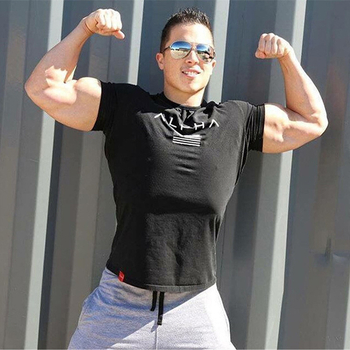 Ανδρικό slim-fit T‑shirt για γυμναστική, κοντό μανίκι, στρογγυλός λαιμός, διαπνέουσα μείξη 87% βαμβάκι, ελαφρύ