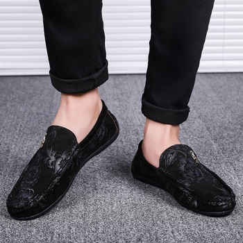 Vyriški kasdieniniai slip-on bateliai su mikropluošto viršutine, gumos padą, apvaliu nosimi, PU įdėklu, kvėpuojantys ir neslidūs