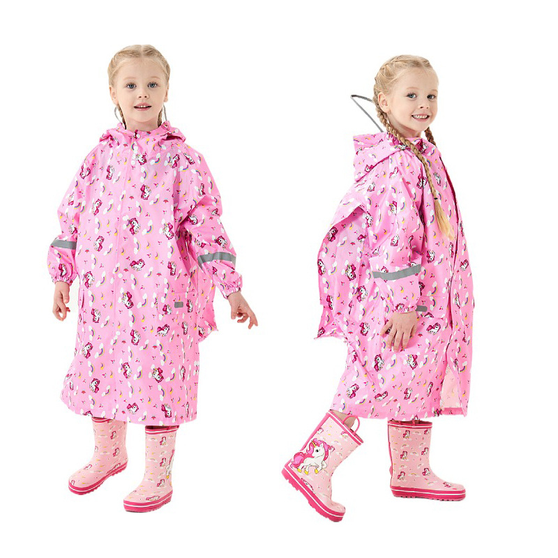 Vaikų lietaus pončas Cartoon stiliaus | Prekės ženklas: JIPILI/Level Stick | Audinys: tekstūruotas audinys | Vandeniui atsparus PU sluoksnis | Logotipas spausdintas