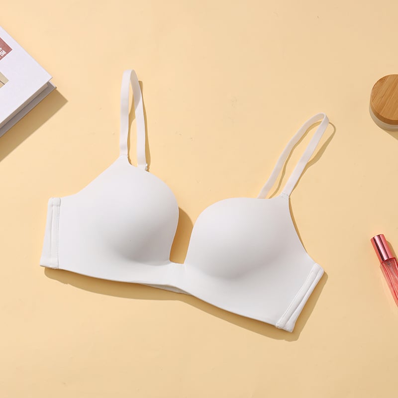 Moteriška belaidė liemenėlė, 3/4 puodeliai, plonas formuotas nailonas su poliesterio įdėklu, užpakalinė dviguba užsegimo kilpa