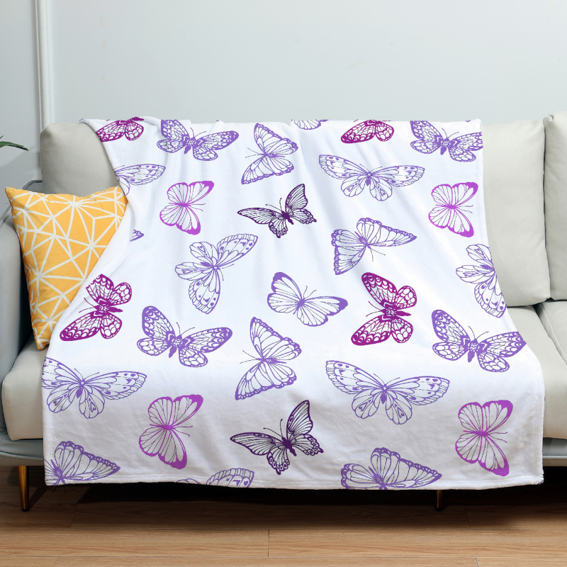 Flanelinė antklodė miegamajam su drugelio raštu; poliesterio medžiaga, svoris 300–500 g, visų metų naudojimui