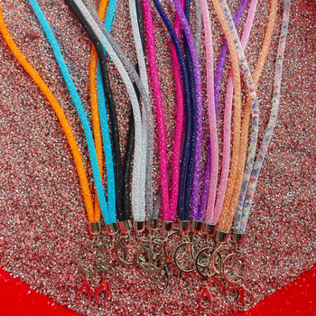 Αναδιπλόμενος Κάρτα-Κορδόνι με Θήκη Διαπιστευτήρια – Πλαστικό, Τύπος Κάρτας, Μοντέρνο Μινιμαλιστικό Στυλ