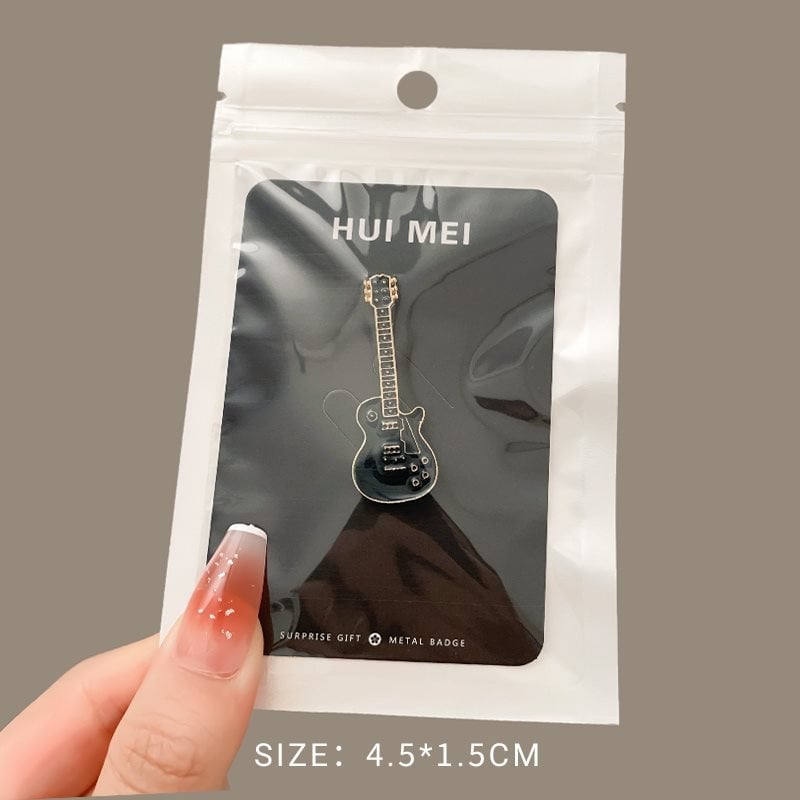 Elektrinės gitaros segė - madingas japonų-korejiečių stilius, miela karikatūrų poros ženkliukas, lydinys su sidabro arba aukso danga, dviguba naudojimo, pavasaris 2023