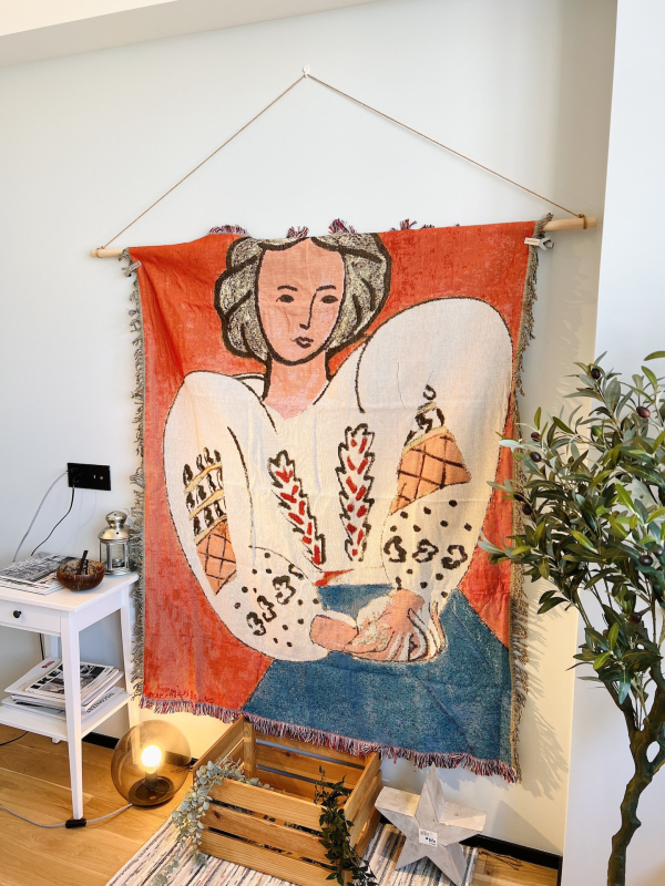 Gobelenas: Klimt įkvėptas nordiško stiliaus abstraktus paveikslas, audinio mišinys 91–100% medvilnė, stačiakampis, rankų plovimas, svetainės dekorui.