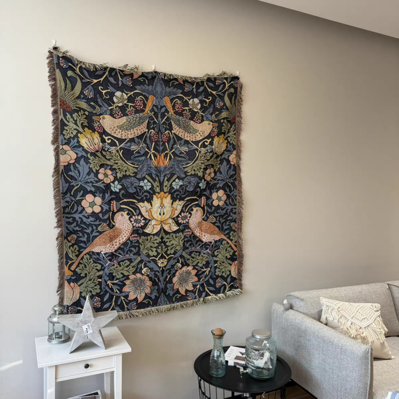 Gobelenas: Klimt įkvėptas nordiško stiliaus abstraktus paveikslas, audinio mišinys 91–100% medvilnė, stačiakampis, rankų plovimas, svetainės dekorui.