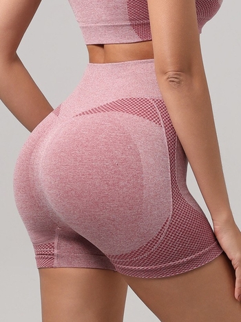 Moterų fitnesso komplektas - be rankovių viršūnė ir šortai (Prekės ženklas: Other; Kodas: 503)