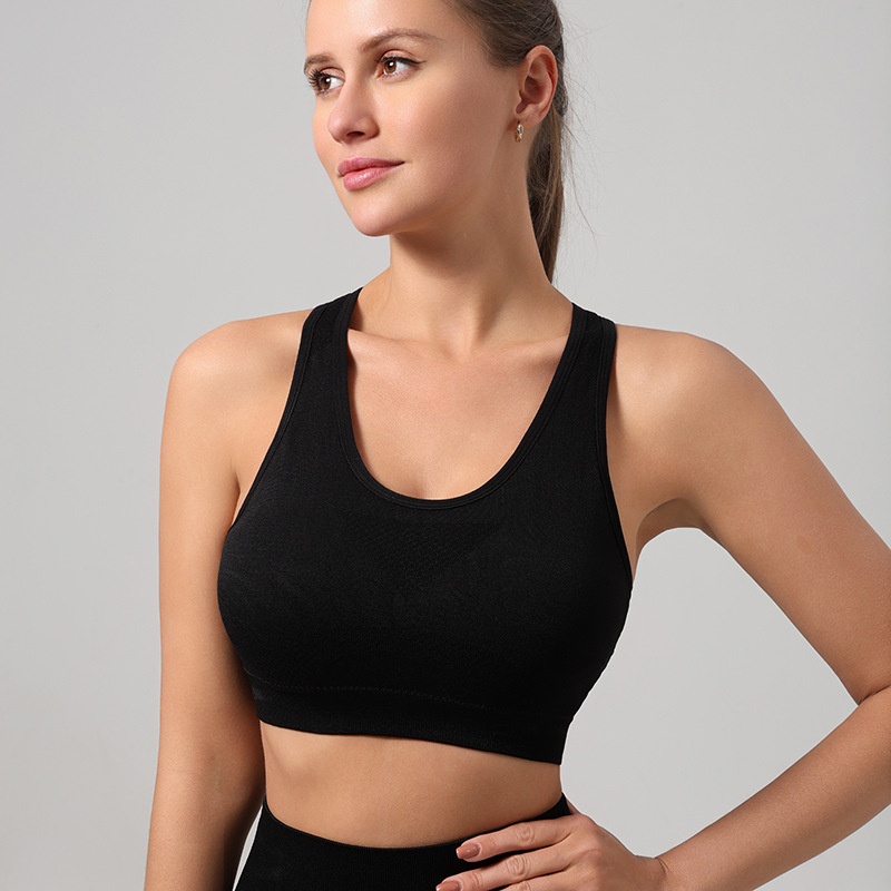 Moterų fitnesso komplektas - be rankovių viršūnė ir šortai (Prekės ženklas: Other; Kodas: 503)