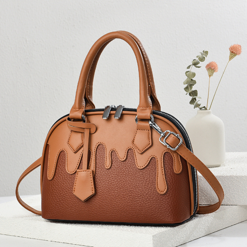 Geantă PU în formă de scoică cu fermoar, capacitate mare, buzunare interioare (buzunar cu fermoar, buzunar pentru telefon, buzunar pentru ID), căptușeală poliester, curea de umăr simplă