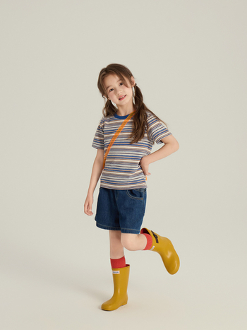 Παιδικά τζιν σορτς σε κορεατικό στυλ, unisex, μεσαία μέση, μονόχρωμα, σύνθεση υφάσματος: 77.3% βαμβάκι, 14.3% πολυεστέρας, 8.4% ανακυκλωμένες ίνες