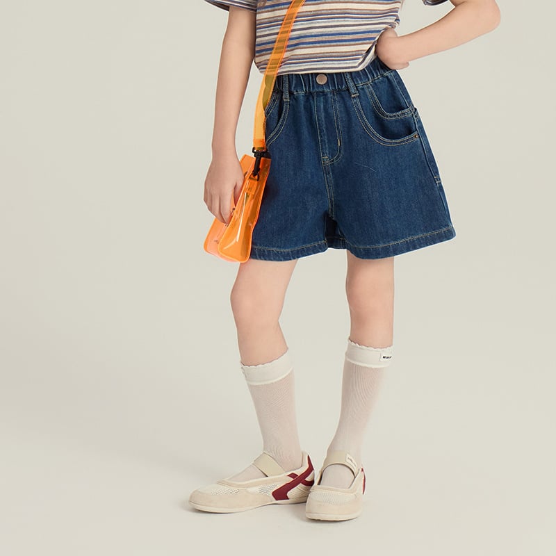 Παιδικά τζιν σορτς σε κορεατικό στυλ, unisex, μεσαία μέση, μονόχρωμα, σύνθεση υφάσματος: 77.3% βαμβάκι, 14.3% πολυεστέρας, 8.4% ανακυκλωμένες ίνες