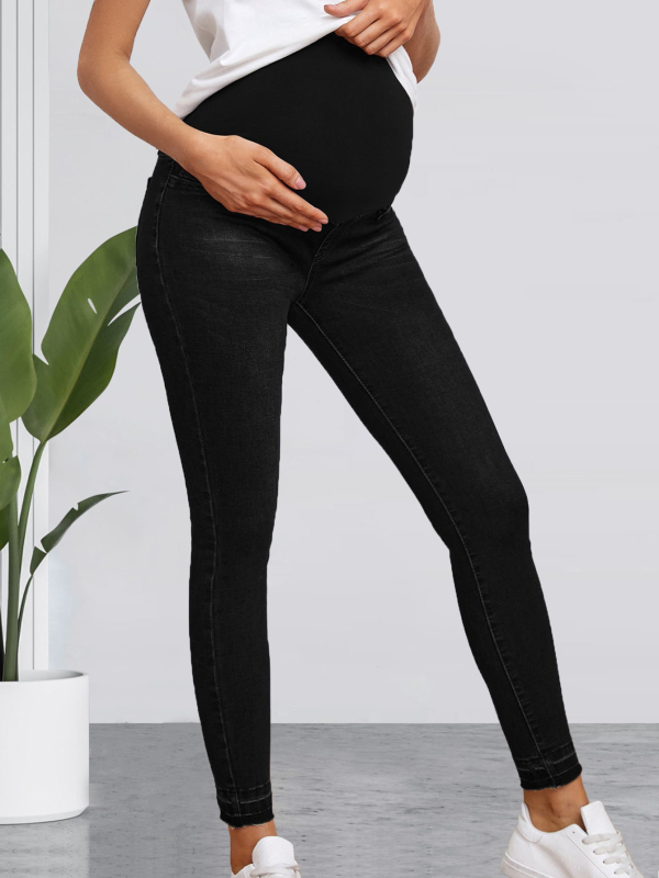 Nėščiųjų džinsinės kelnės su aukštu juosmeniu ir pilvo palaikymu, siauras kirpimas, mikroelastinis audinys (džinsas; medvilnė 50–70%; poliesteris 30–50%)