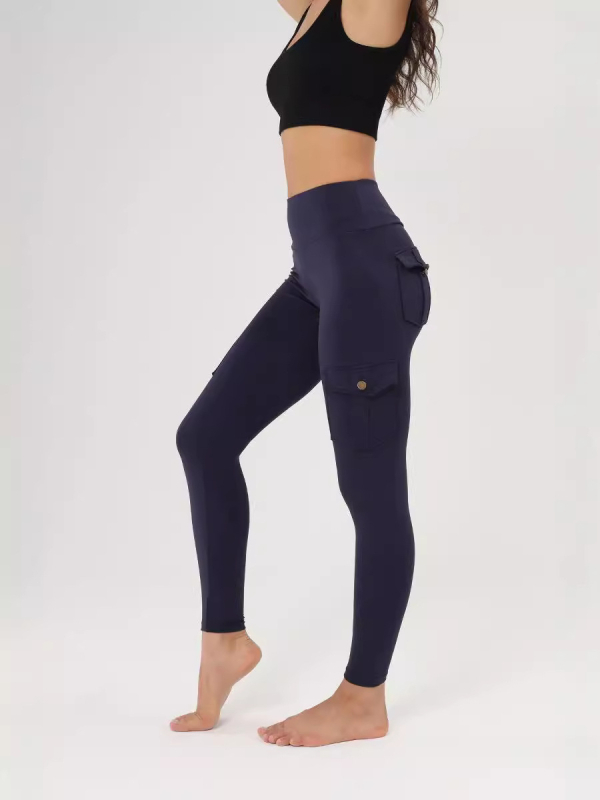Milk Silk jóga leggings, cropped hossz, szoros fazon, 80–90% poliészter/spandex, közepes vastagság