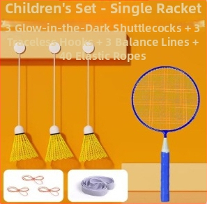 Badminton treniruoklis, plieno lydinio rėmas, svoris 95–100 g, rankenos storis G2, tiesus smūgis