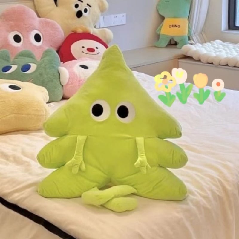 Pliušinis pagalvėlis su kačiuko ir meškiuko motyvu, animacinis siuvinėjimas, mielas stilius, PP medvilnės užpildas