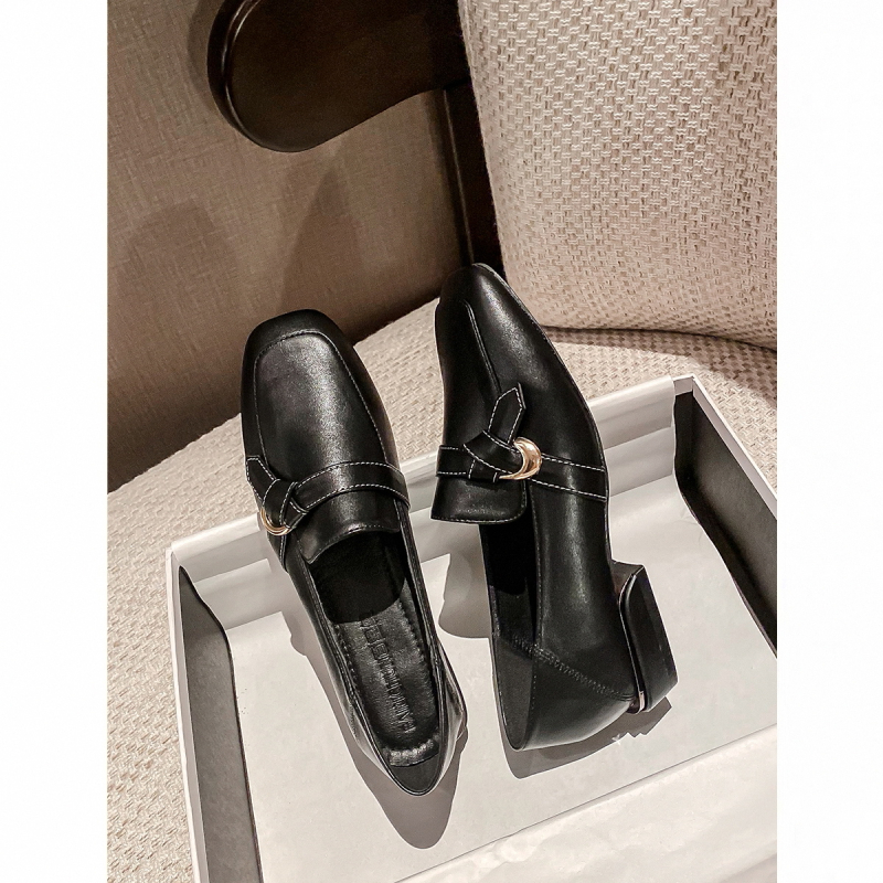Loafers pentru femei, vârf rotund, exterior PU, toc 6-8 cm, talpă interioară din lână de miel