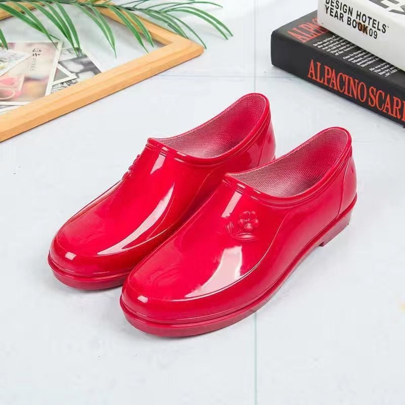 Moterys PVC lietaus batai žiemai, žemas vamzdelio aukštis, plokščias kulnas