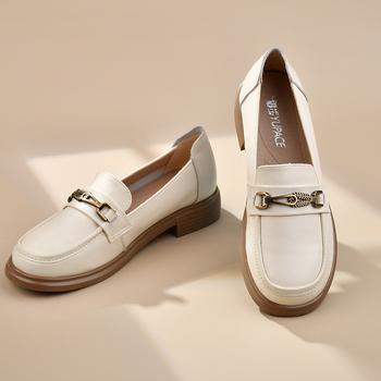 Дамски лоуфъри от естествена кожа, slip-on, кръгъл нос, френски стил, среден ток 3-5 cm