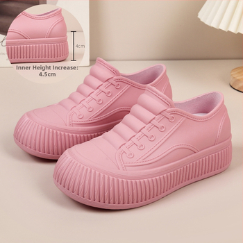 Moterų lietaus bateliai - atsparūs vandeniui PVC viršus, žemas vamzdelis, slip-on, žemas kulnas 1–3 cm