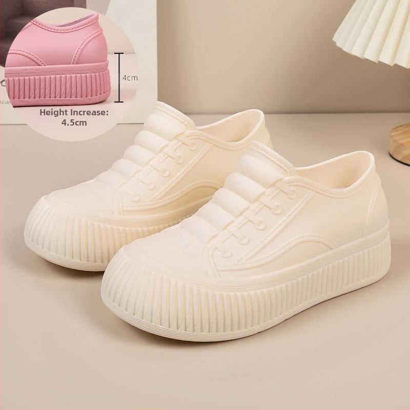 Moterų lietaus bateliai - atsparūs vandeniui PVC viršus, žemas vamzdelis, slip-on, žemas kulnas 1–3 cm