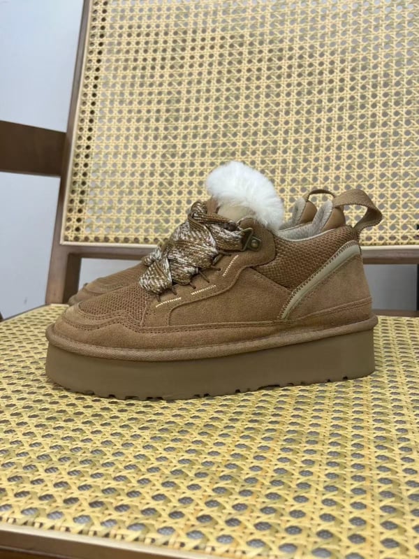 Moteriški žieminiai snieginiai batai su odos viršumi, raišteliai, vilnonė įdaila, stora pada, žemas kulkšnies aukštis