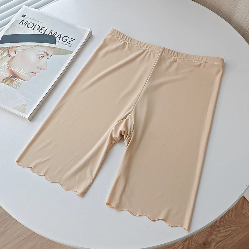 Penkių ilgių aptakus, orui laidžios poliesterio-spandekso kelnės